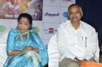 Asha Bhosle at album launch Bappa Moraya at IMFAA in Mumbai on 27th Aug 2014 (172)_53fe966ace5dd.JPG