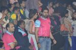 Abhishek Bachchan at Pro Kabaddi league Semi Finals in Mumbai on 29th Aug 2014 (67)_54014468ebddf.JPG