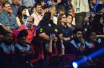 Abhishek Bachchan, Aishwarya Rai Bachchan at Pro Kabaddi grand finale in Mumbai on 31st Aug 2014 (126)_540422f7749c2.JPG