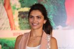 Deepika Padukone at Finding Fanny Promotional Event in Hyderabad on 2nd Sept 2014 (463)_5406c31f0fecb.jpg