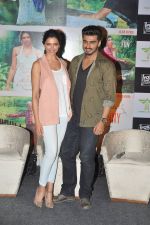 Deepika Padukone, Arjun Kapoor at Finding Fanny Promotional Event in Hyderabad on 2nd Sept 2014 (167)_5406c34a41cb9.JPG