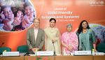 Kareena Kapoor in Unicef Programme in Delhi on 4th Sept 2014 (9)_54095e6ead30f.jpg