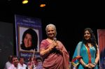 Waheeda Rehman and  singer Sanjeevani Bhelande at Suresh Wadkar concert in Nehru Centre on 6th Sept 2014_540c50f77388a.JPG