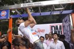 Dino Morea, Aditya Thackeray, Hrithik Roshan launch DM Fitness at Five Gardens, Mumbai on 7th Sept 2014 (83)_540dc095de926.JPG