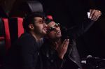 Arjun Kapoor, Yo Yo Honey Singh on the sets of Raw Stars in Mumbai on 8th Sept 2014 (17)_540ea12d9e3b3.JPG