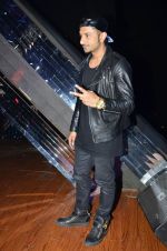 Yo Yo Honey Singh on the sets of Raw Stars in Mumbai on 8th Sept 2014 (116)_540ea04c11a0f.JPG