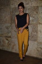 Priyanka Chopra snapped at a screening in Lightbox on 10th Sept 2014 (47)_54114ba221097.JPG