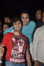 Sonu Nigam, DJ Khushi at the Launch of Pyaar Mein Dil Pe song from Tamanchey in Royalty, Mumbai on 10th Sept 2014 (115)_5411556301b53.JPG