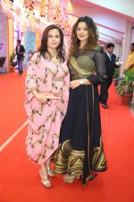 Aashka Goradia and Manasi Joshi Roy at Gujrat Jalso Day 2 in Mumbai on 12th Sept 2014 (2)_541458d5b19da.jpg