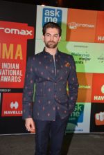 Neil Mukesh at Micromax Siima day 1 red carpet on 12th Sept 2014 (433)_54153d38f1073.JPG