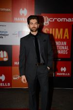 Neil Mukesh on day 2 of Micromax SIIMA Awards red carpet on 13th Sept 2014 (708)_54154436c5f2e.JPG