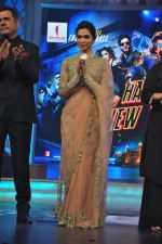 Deepika Padukone at the Audio release of Happy New Year on 15th Sept 2014 (89)_541851d7d2779.JPG