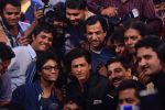 Shahrukh Khan at the Audio release of Happy New Year on 15th Sept 2014 (5)_5418512515919.JPG