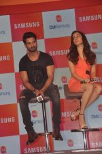 Shahid Kapoor & Shraddha Kapoor at Haider promotion with Club Samsung in Mumbai on 17th Sept 2014 (40)_541ab5a952a41.JPG