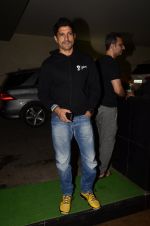 Farhan Akhtar at the special screening of Khoobsurat hosted by Anil Kapoor in Lightbox on 18th Sept 2014 (208)_541c22c5347ff.JPG