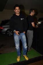 Farhan Akhtar at the special screening of Khoobsurat hosted by Anil Kapoor in Lightbox on 18th Sept 2014 (212)_541c22ca60551.JPG
