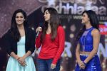 Shakti Mohan at the grand finale of Jhalak Dikhhla Jaa in Filmistan, Mumbai on 18th Sept 2014 (123)_541c1a219ee94.JPG