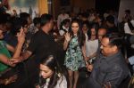 Shraddha Kapoor unveil Haider Song with Flash mob in Mumbai on 19th Sept 2014 (63)_541e61299dc5b.JPG