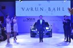 at Varun Bahl show for Audi in Bandra, Mumbai on 20th Sept 2014 (45)_541eb2914e97c.JPG