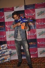  Hrithik Roshan unveils Mitashi Bang toys guns  in Mumbai on 23rd Sept 2014 (40)_5421893ed4ad9.JPG