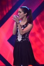 Shraddha Kapoor on the sets of RAW Stars on 24th Sept 2014 (132)_5424496a6a43b.JPG