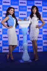 Chitrangada Singh & Soha Ali Khan unveil Gillette_s new series in Palladium on 25th Sept 2014 (334)_54256a8c63e58.JPG
