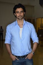 Kunal Kapoor at giving back ngo event in Nehru Centre on 25th Sept 2014 (52)_54255c2abb281.JPG