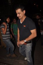 Sanjay Kapoor_s bash for his mom in Mumbai on 26th Sept 2014 (152)_5426a6294171b.JPG