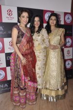 Madhurima Nigam, Amy, Bhagyashree at Wedding Show by Amy Billiomoria in Mumbai on 28th Sept 2014 (670)_54299a6cf098e.JPG