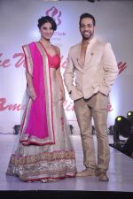 RJ Archana, Salil Acharya at Wedding Show by Amy Billiomoria in Mumbai on 28th Sept 2014 (268)_54299989f3f60.JPG
