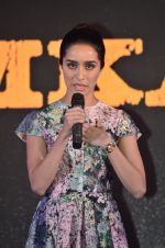 Shraddha Kapoor at Haider book launch in Taj Lands End on 30th Sept 2014 (128)_542bea854ee55.JPG