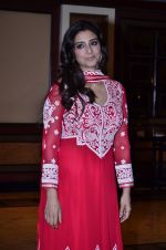 Tabu at Haider book launch in Taj Lands End on 30th Sept 2014 (33)_542be9d677d1b.JPG