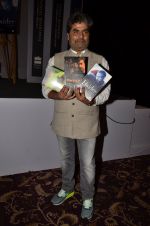 Vishal Bharadwaj at Haider book launch in Taj Lands End on 30th Sept 2014 (174)_542be8c748db9.JPG