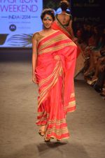 Model walk the ramp for Mandira Bedi Show on day 3 of Myntra fashion week on 5th Oct 2014 (235)_543143ee17d06.JPG