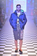 Model walks for Men_s Health show at Myntra fashion week day 2 on 4th Oct 2014 (133)_5430bcc0016f6.JPG