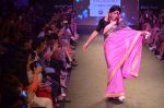 Sunil Grover walk the ramp for Mandira Bedi Show on day 3 of Myntra fashion week on 5th Oct 2014 (365)_543140671c515.JPG