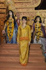 Tanisha Mukherjee at Durga Pooja on 4th Oct 2014 (5)_5430bc4ec76d7.JPG