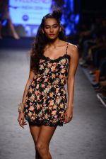Model walk the ramp on day 3 of Myntra fashion week in Mumbai on 5th Oct 2014 (223)_54321fa5e27bc.JPG