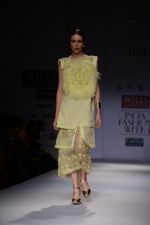Model walk the ramp for Atsu Show on wills day 1 on 8th Oct 2014  (113)_543560084119a.JPG