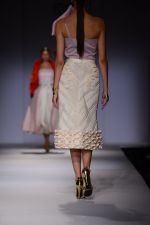 Model walk the ramp for Atsu Show on wills day 1 on 8th Oct 2014  (79)_54355facc1705.JPG