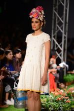 Model walk the ramp for Pero Show on wills day 1 on 8th Oct 2014  (61)_5435600b9879a.JPG