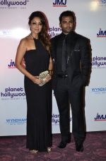 Sachiin Joshi, Gauri Khan at Planet Hollywood launch announcement in Mumbai on 9th Oct 2014 (33)_54377a0e60838.JPG