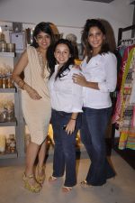 at Laila Singh showcases her new collection at Twinkle Khanna_s Store The White Window in Mumbai on 9th Oct 2014 (18)_54377b9388676.JPG