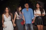 Sridevi, Boney Kapoor, Jhanvi Kapoor, Khushi Kapoor snapped in Mumbai on 13th Oct 2014 (42)_543ccb2caba75.JPG