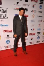 Akshay Kumar at 16th Mumbai Film Festival in Mumbai on 14th Oct 2014 (261)_543e1ffb66cf3.JPG