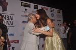Deepika Padukone at 16th Mumbai Film Festival in Mumbai on 14th Oct 2014 (504)_543e21c39a4bb.JPG