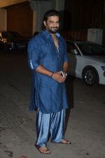 Madhavan at Shilpa Shetty_s Diwali Bash in Mumbai on 19th Oct 2014 (55)_5444ba3553ea3.JPG