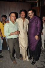 Sunil Gavaskar snapped at Vardan Aashirwad House Party in Mumbai on 20th Oct 2014 (23)_5445fdcfc197c.JPG