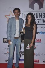 at Mumbai Film Festival Closing Ceremony in Mumbai on 21st Oct 2014 (55)_544776276df99.JPG