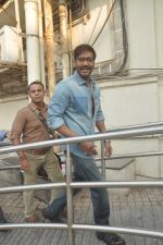 Ajay Devgan at the First look launch of Action Jackson in Mumbai on 22nd Oct 2014 (20)_5448e9b5ac744.JPG